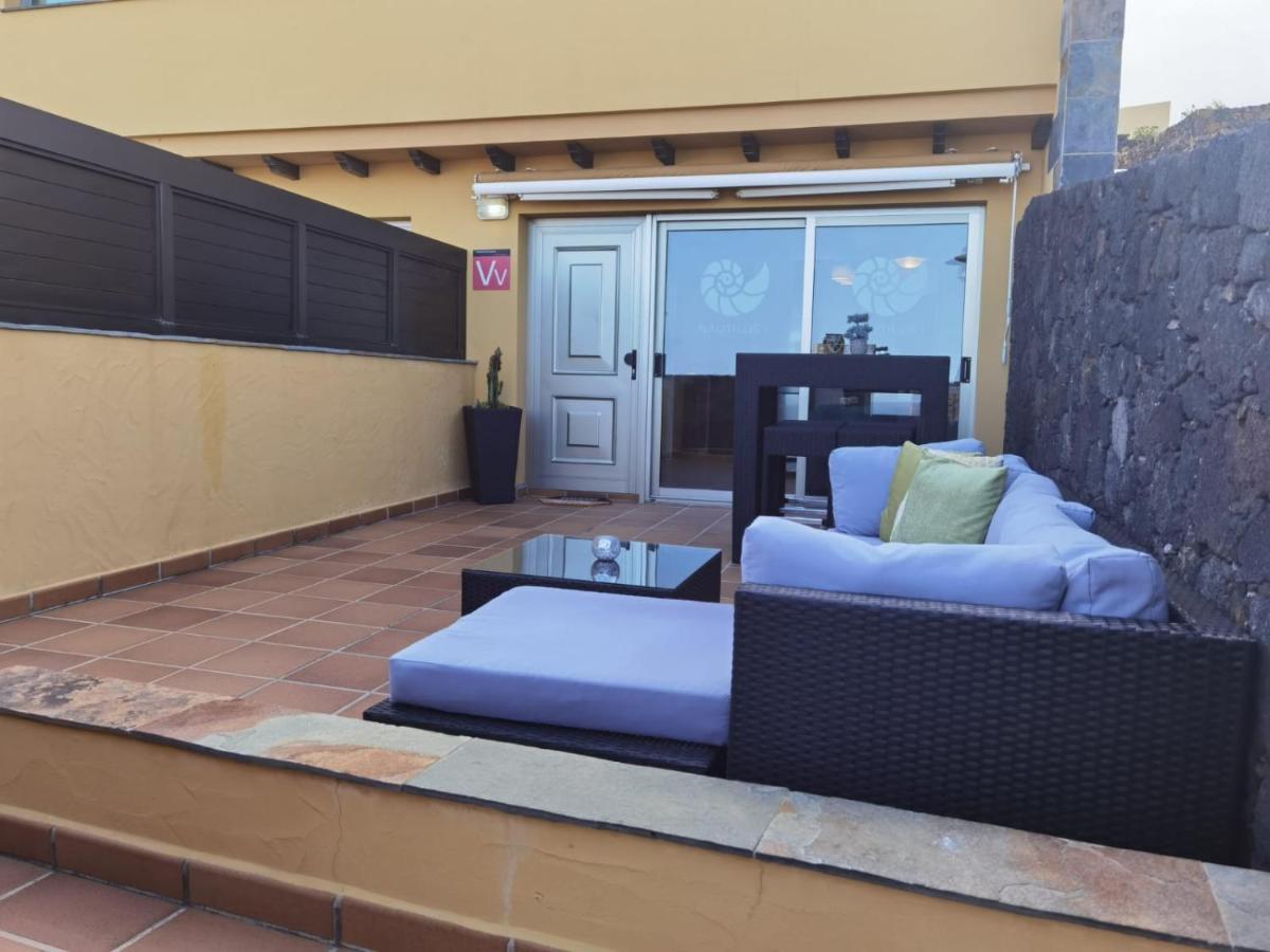 Nautilus I: Casa Con Terraza Y Vistas Al Mar Leilighet La Caleta  Eksteriør bilde